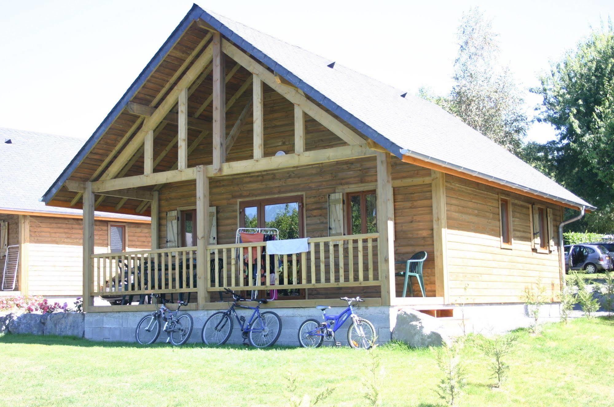 Chalets Du Lac Arcizans-Avant ภายนอก รูปภาพ