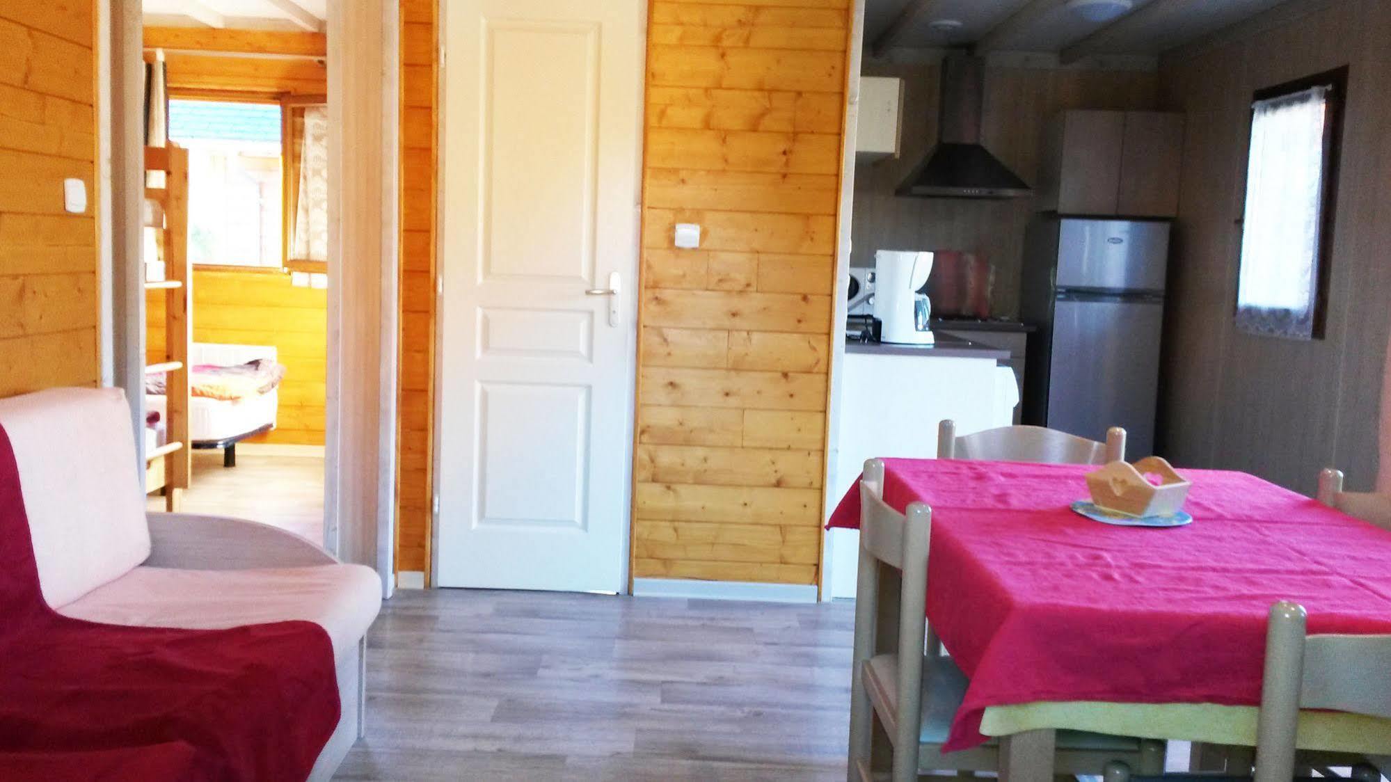 Chalets Du Lac Arcizans-Avant ภายนอก รูปภาพ