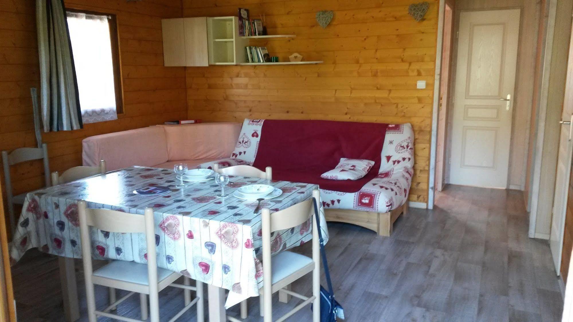 Chalets Du Lac Arcizans-Avant ภายนอก รูปภาพ