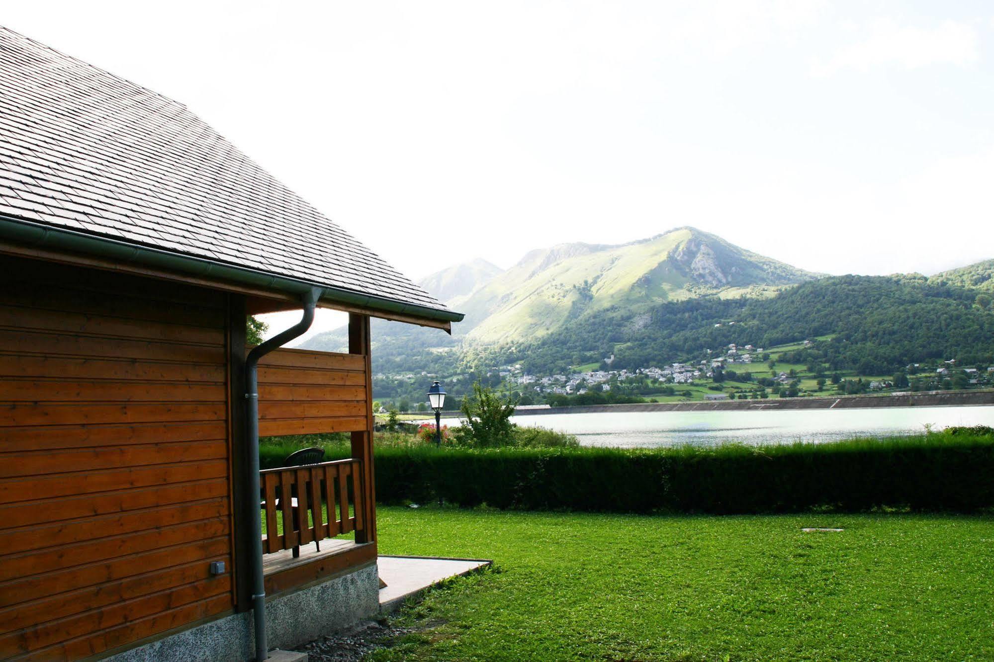 Chalets Du Lac Arcizans-Avant ภายนอก รูปภาพ